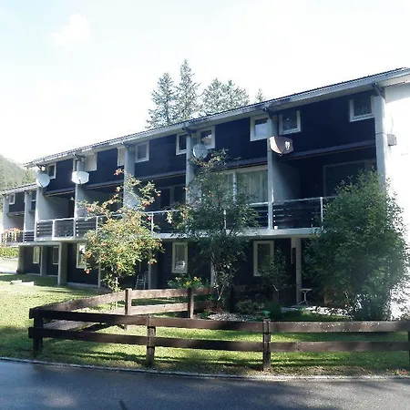 Bargias 12 بيت للعطل لينتسرهايدي